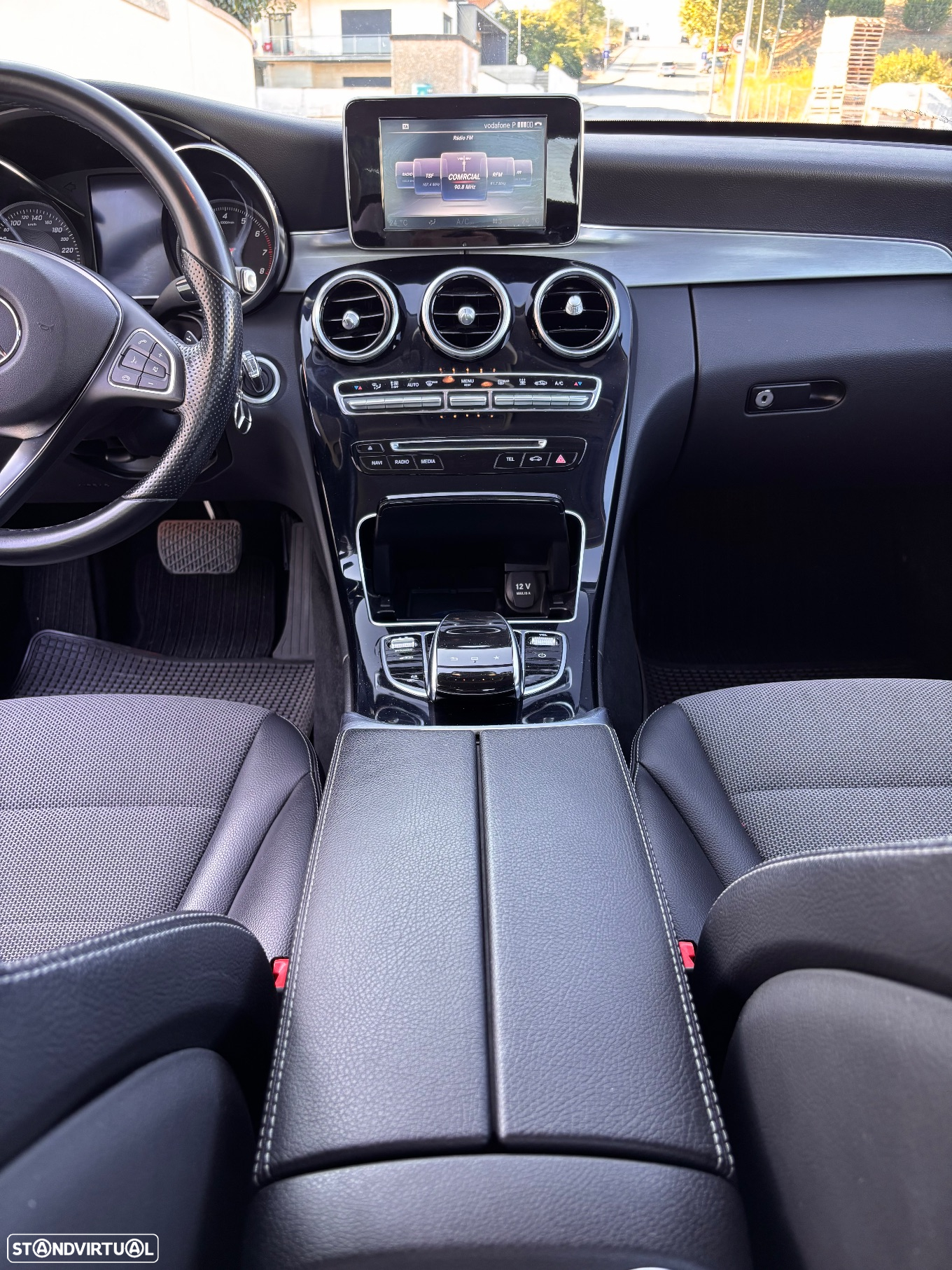 Mercedes-Benz C 350 e - 9