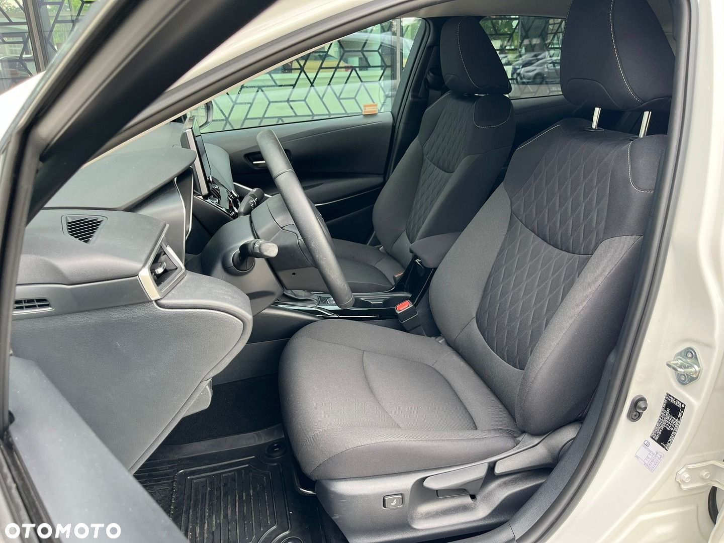 Toyota Corolla 1.5 Style MS - 6