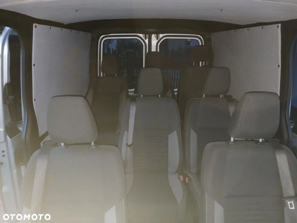 Mercedes-Benz Sprinter - 25