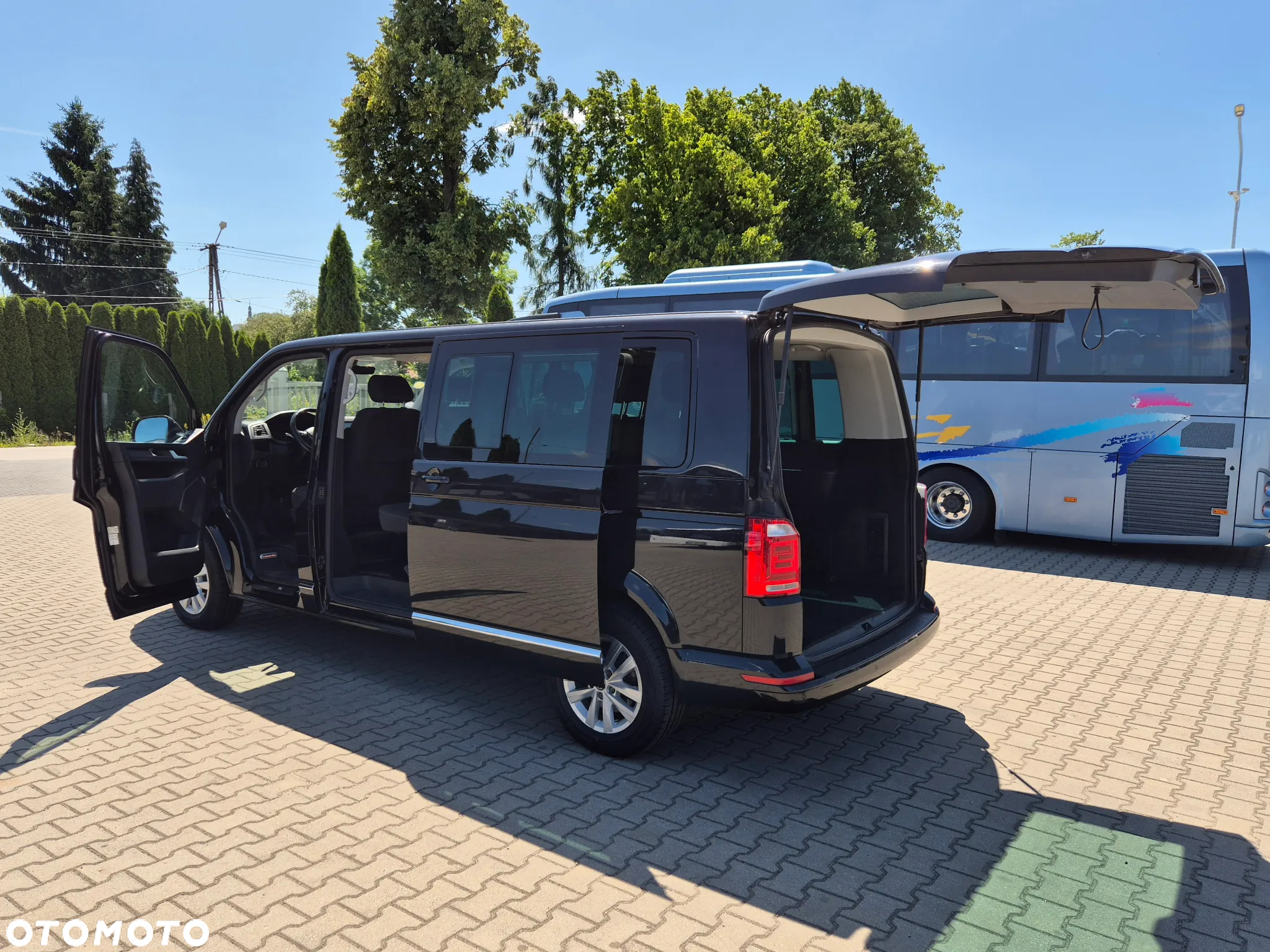 Volkswagen Caravelle 2.0 TDI L2 Highline DSG - 24