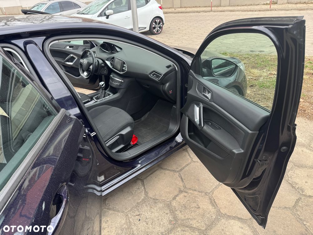 Peugeot 308 - 9