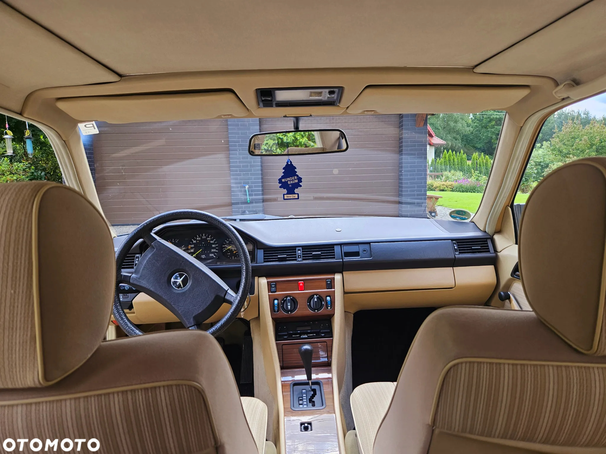 Mercedes-Benz W124 (1984-1993) - 15