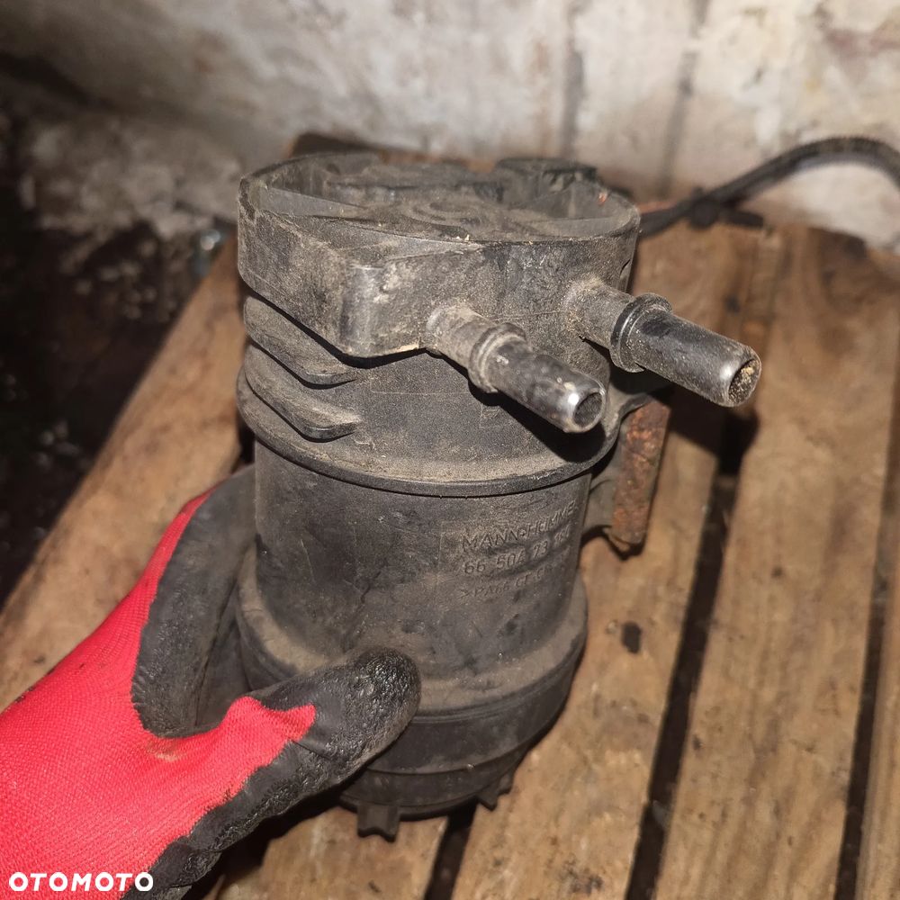 OBUDOWA FILTRA PALIWA VOLVO 6G8N9155CB - 2