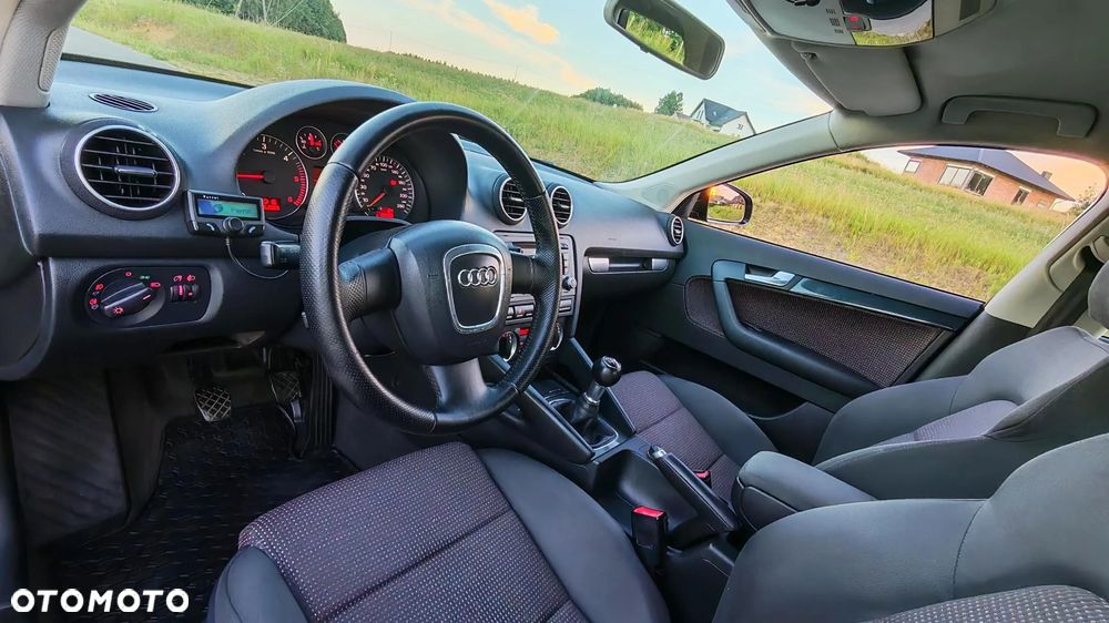 Audi A3 Sportback 1.9 TDI Ambiente - 21