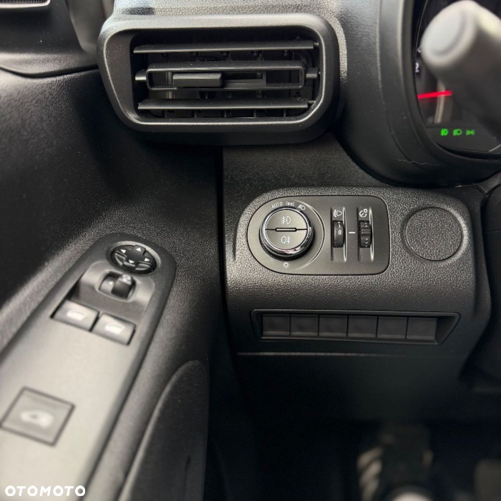 Opel Combo - 21