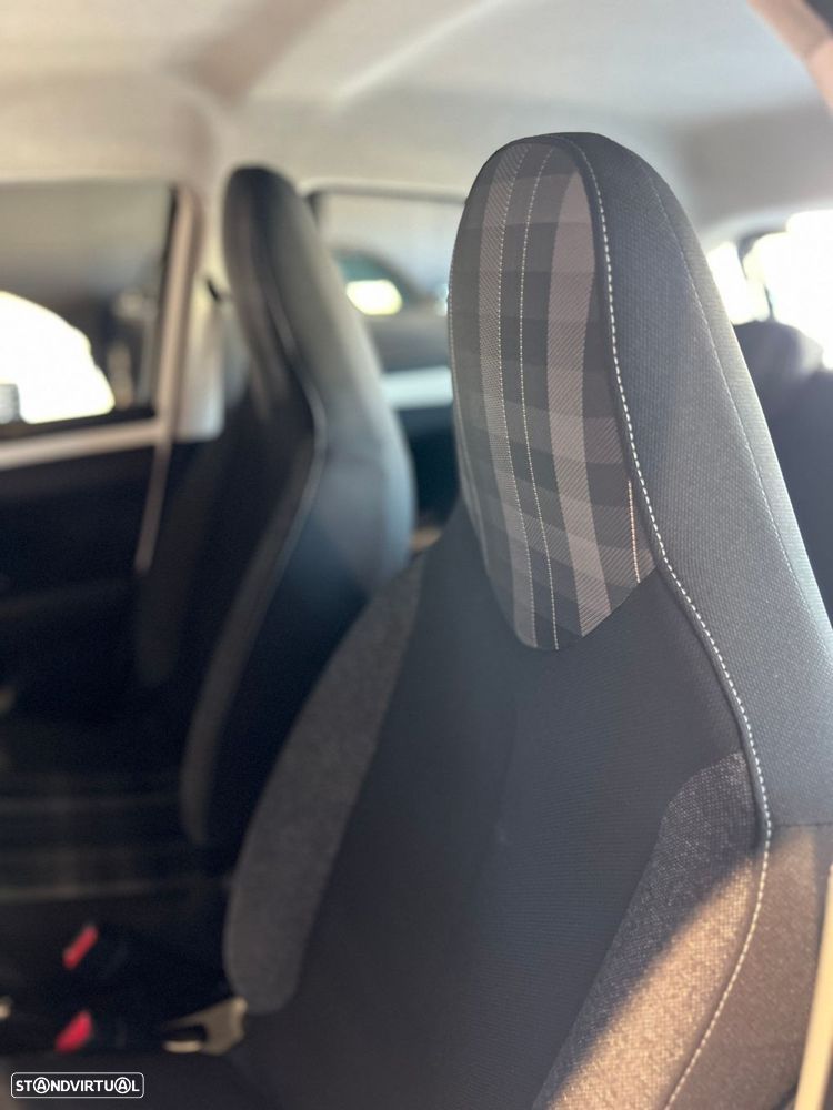 Peugeot 108 1.0 VTi Allure - 33