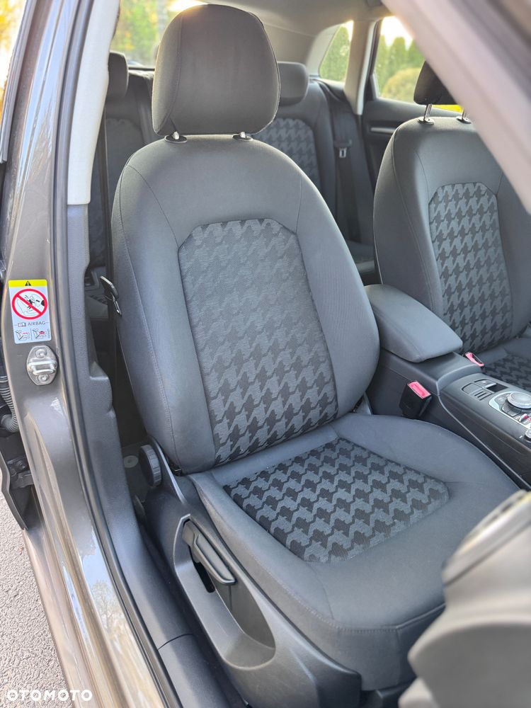 Audi A3 Sportback 2.0 TDI S tronic sport - 31