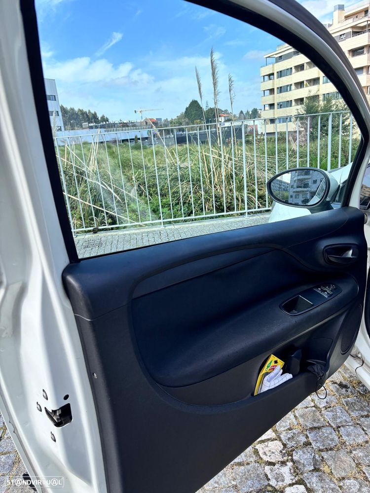 Fiat Punto Evo 1.2 My Life - 12