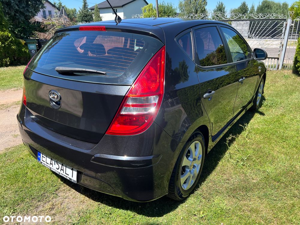 Hyundai i30 1.4 Blue Comfort - 9