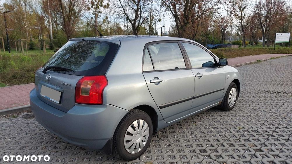 Toyota Corolla 1.4 VVT-i Base - 4