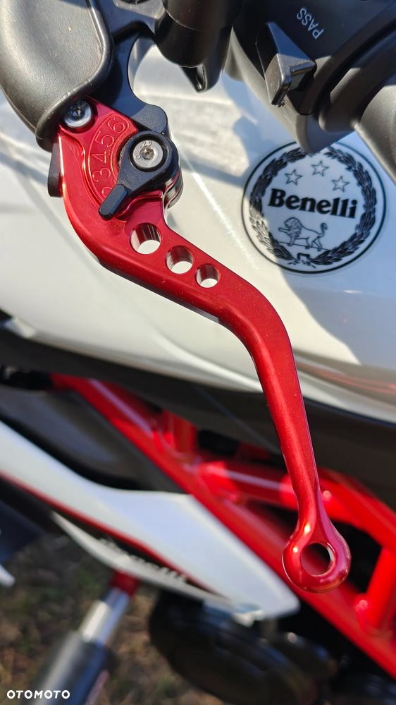 Benelli BN 125 - 17