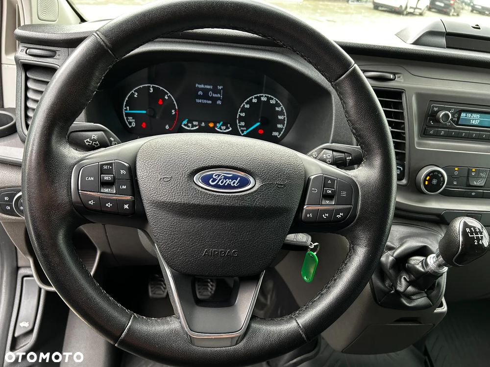 Ford Transit Custom - 11