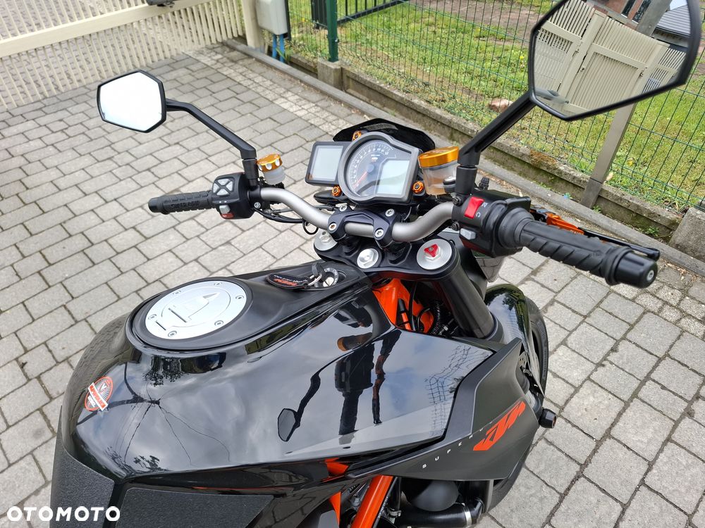 KTM Super Duke - 26
