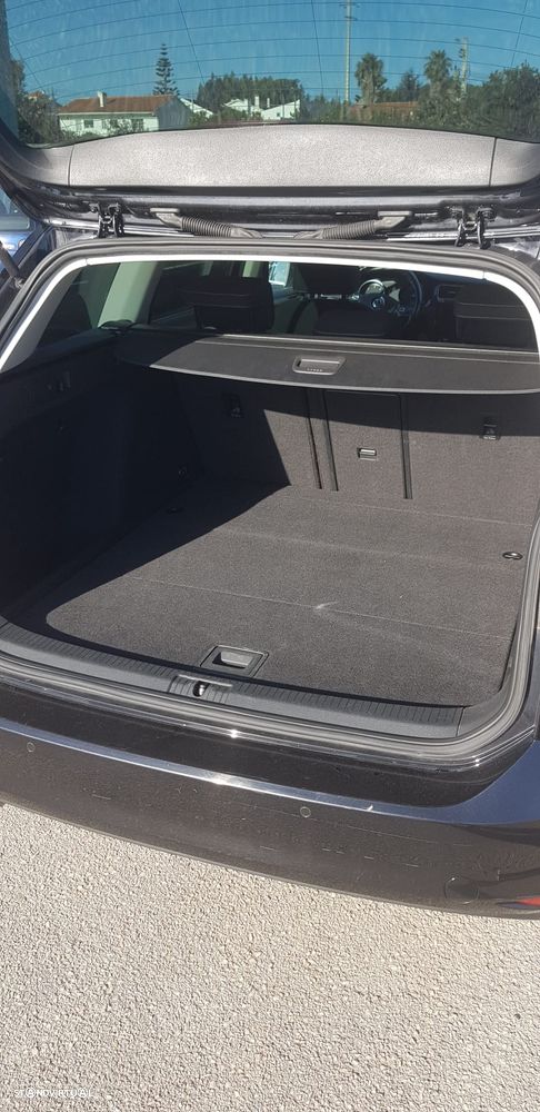 VW Golf Variant 2.0 TDi Highline - 10