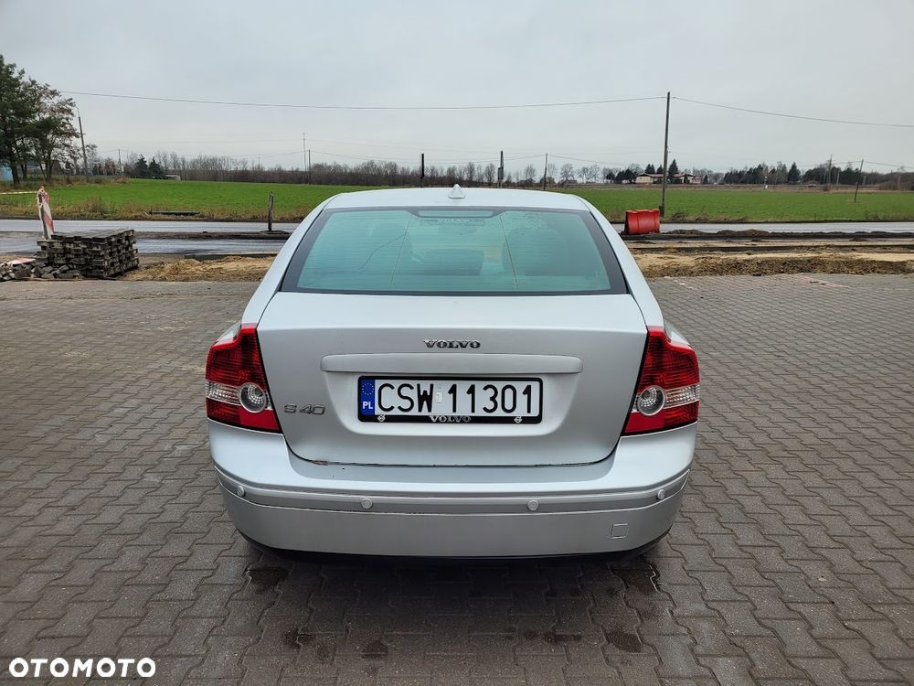 Volvo S40 2.0D Momentum - 13