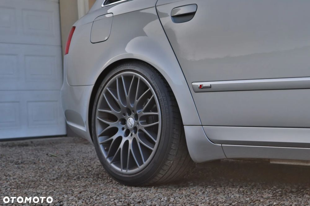 Audi A4 Avant 1.8 T - 13