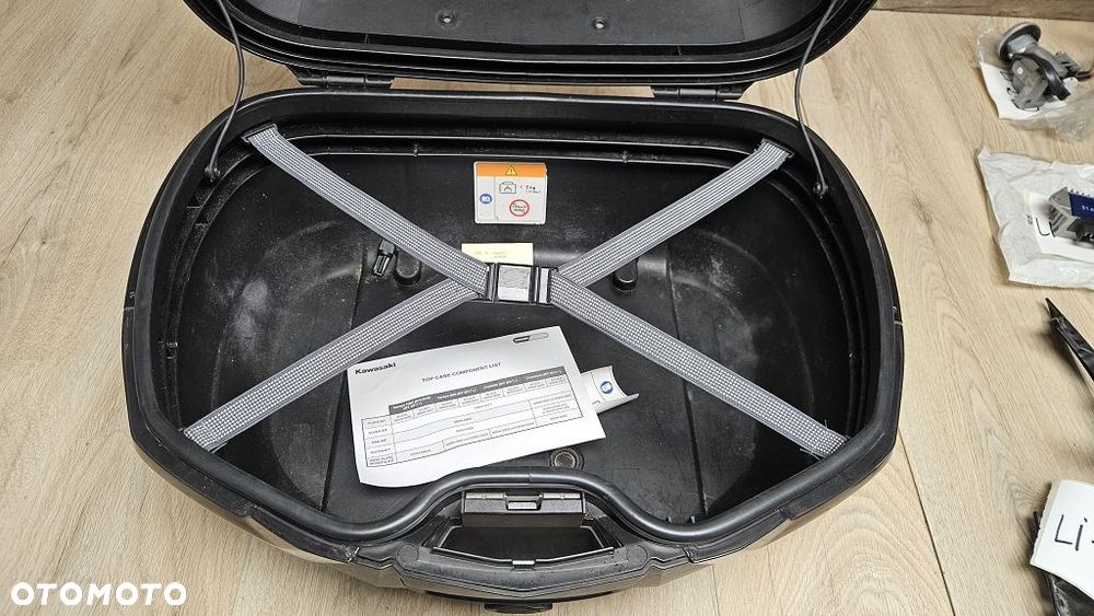 Oryginalny Kufer Centralny Kawasaki 47L Givi V47 - 11