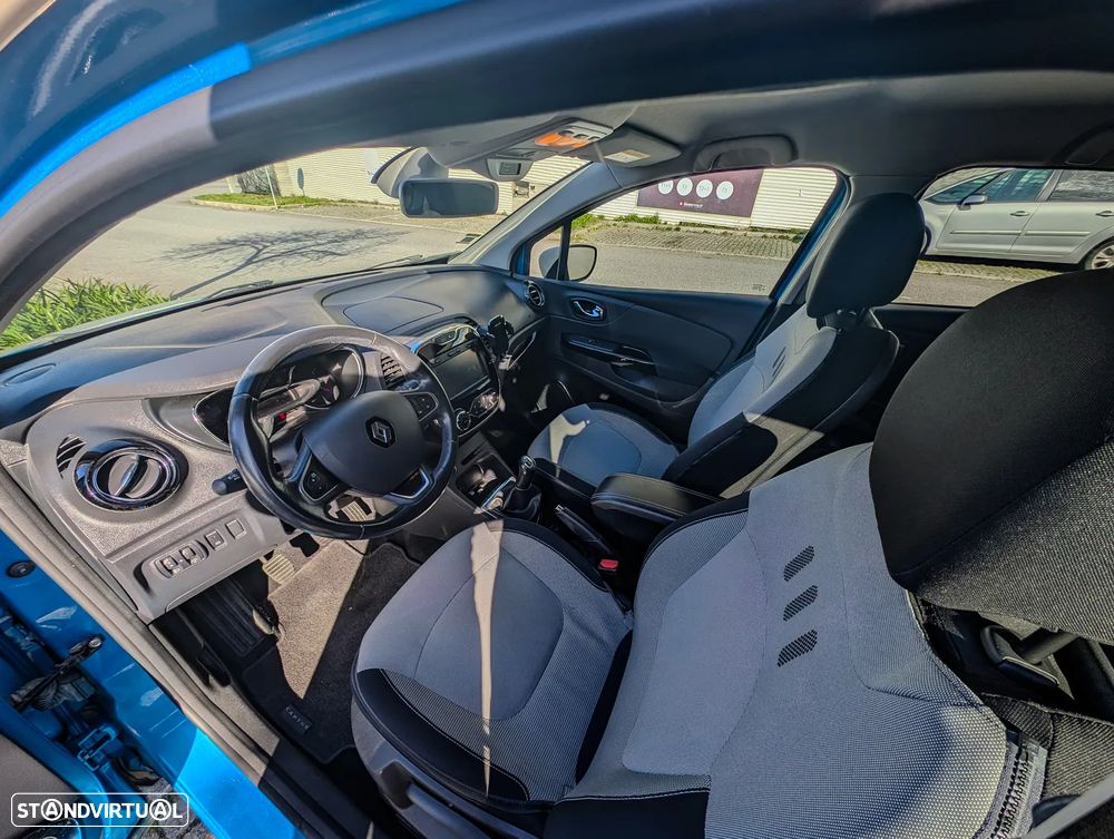 Renault Captur 0.9 TCE Exclusive - 6