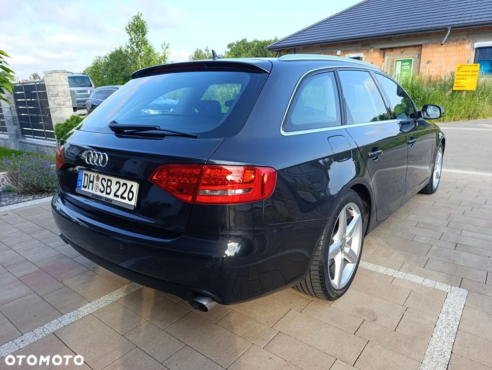 Audi A4 Avant - 31