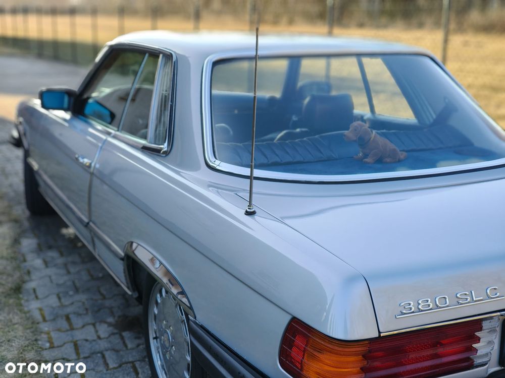 Mercedes-Benz SLC - 15