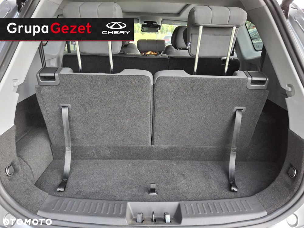 Chery Tiggo 8 1.5 T-GDI Super Hybrid Prestige DCT - 16