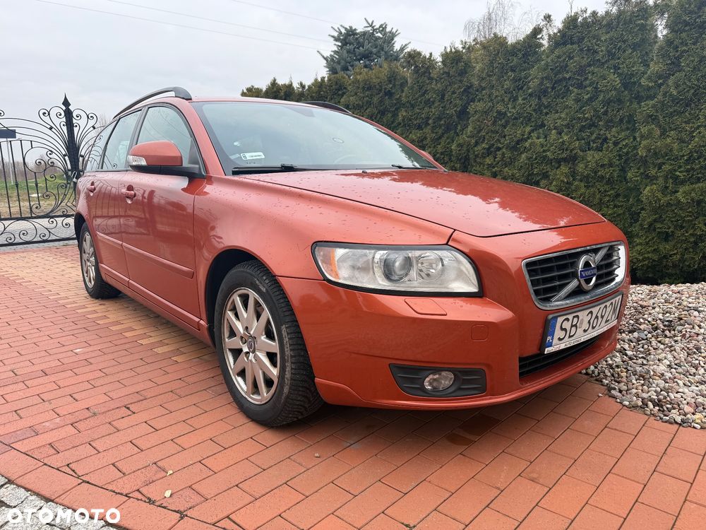 Volvo V50 D3 Momentum - 1