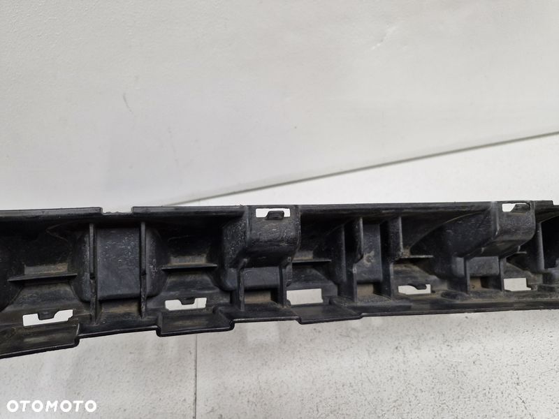 mercedes c klasa w204 belka zdeerzaka przód dolna a2048854665 oryginał - 7