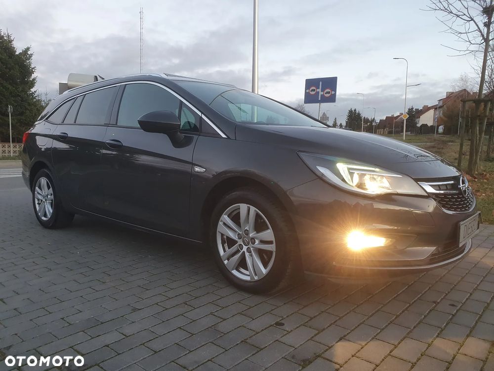 Opel Astra - 16