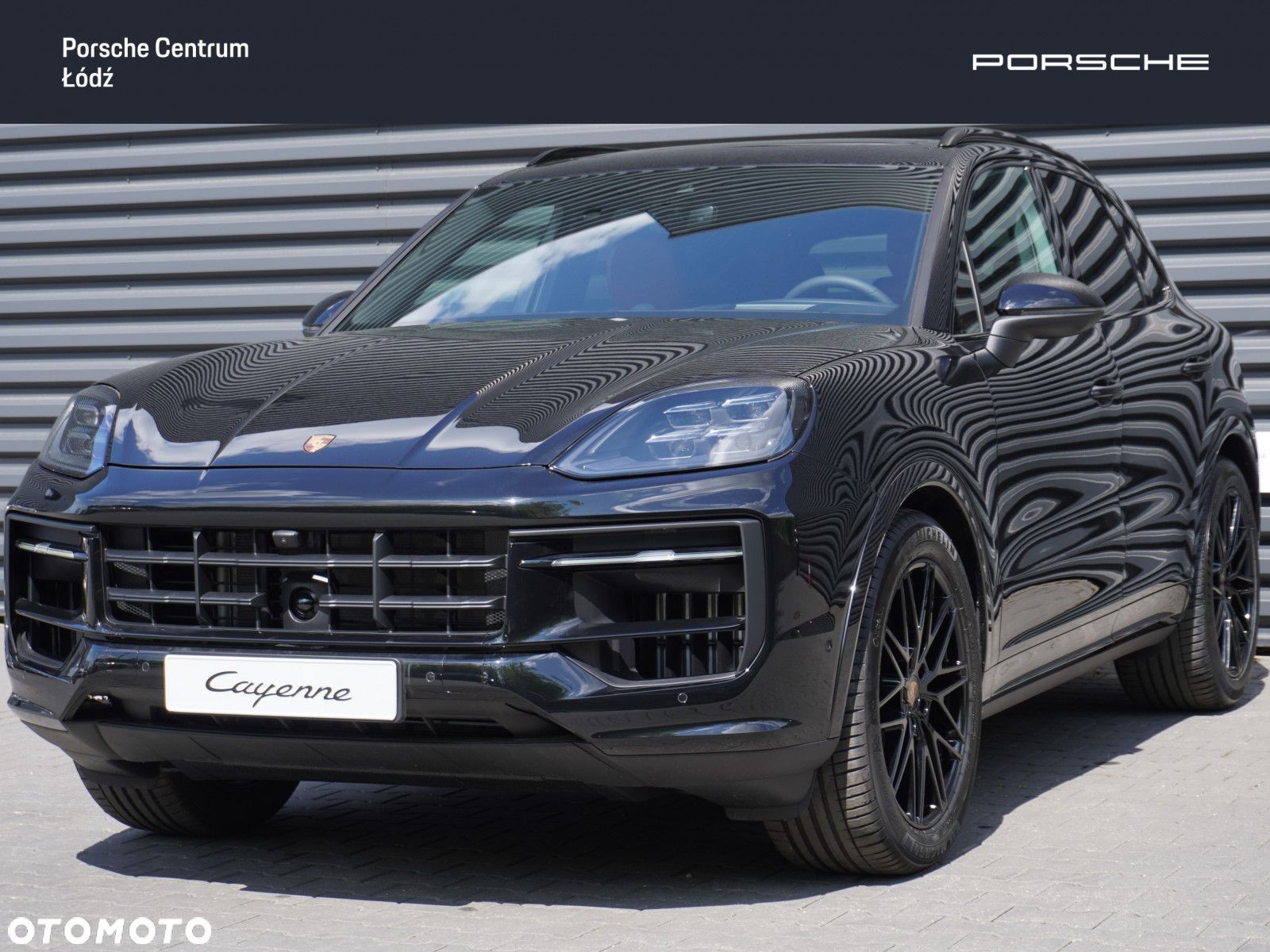 Porsche Cayenne - 1