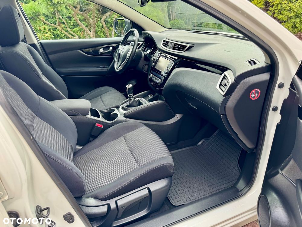 Nissan Qashqai 1.2 DIG-T Tekna - 16