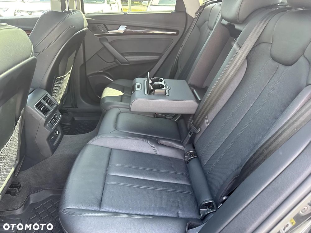 Audi Q5 2.0 TFSI quattro S tronic design - 12