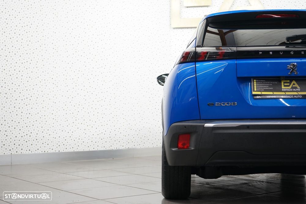 Peugeot e-2008 50 kWh Allure - 14