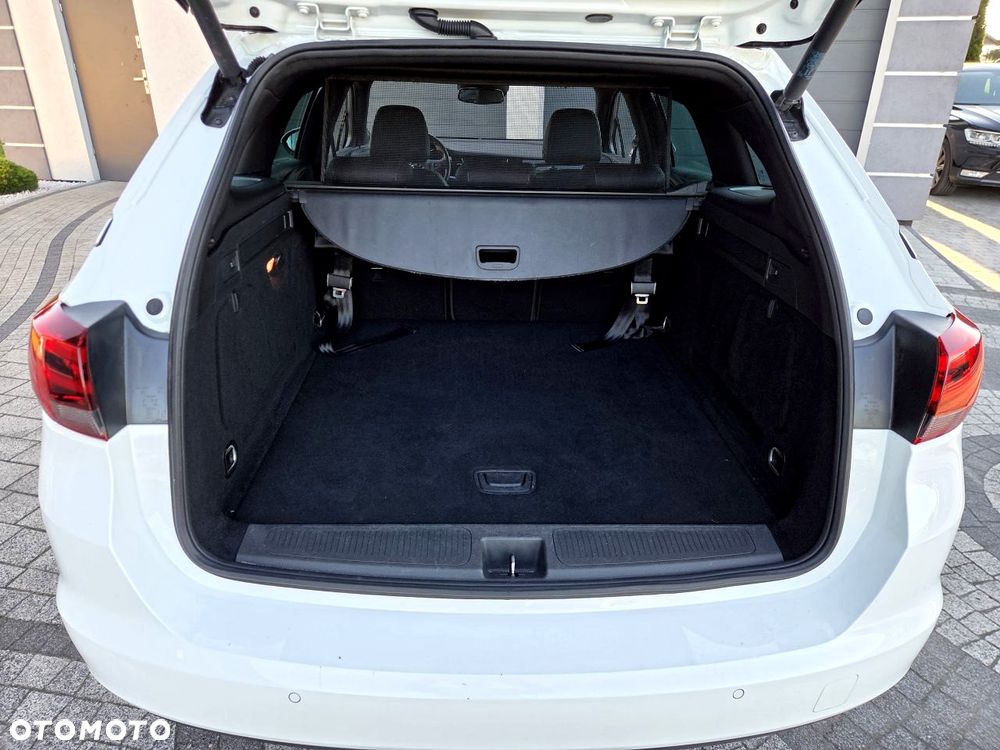 Opel Astra 1.4 Turbo Start/Stop Innovation - 33