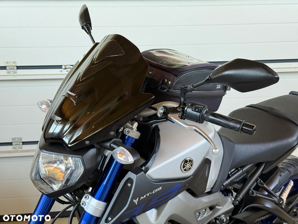 Yamaha MT - 6
