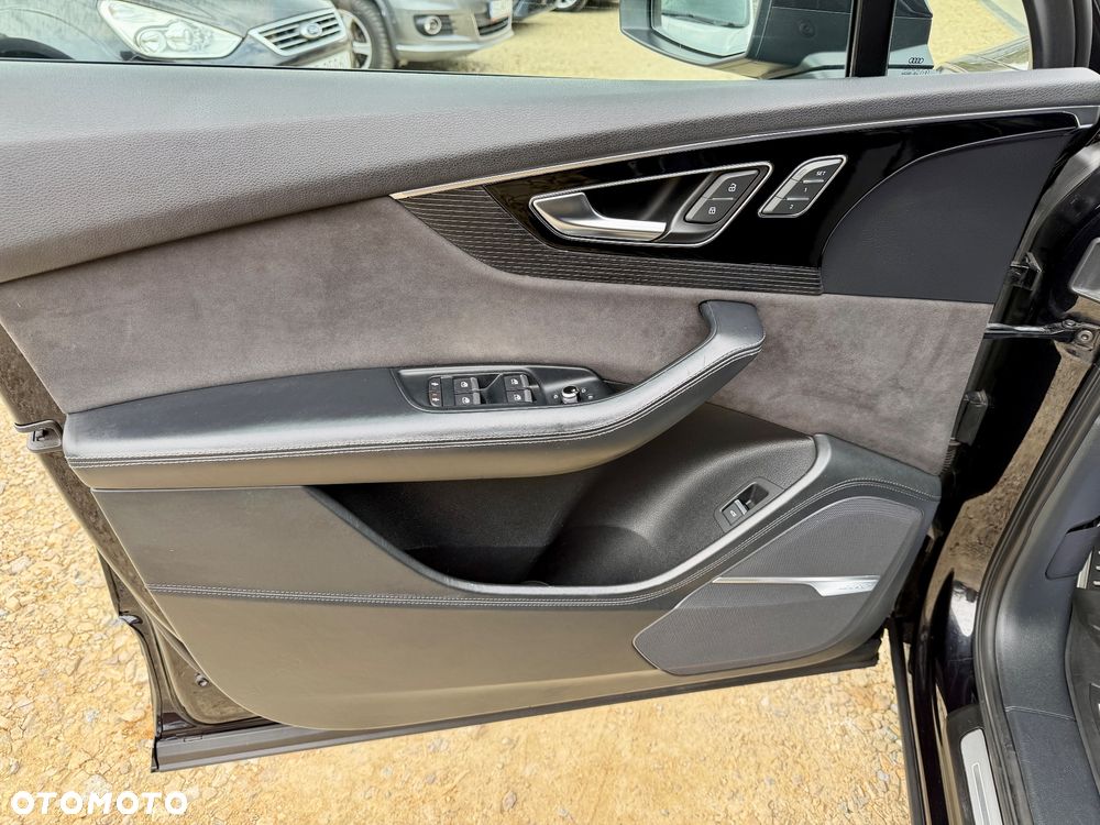 Audi Q7 50 TDI mHEV Quattro S Line Tiptr - 21