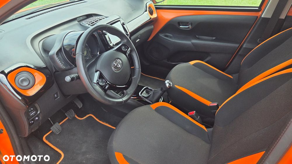 Toyota Aygo 1.0 VVT-i JBL Edition - 7