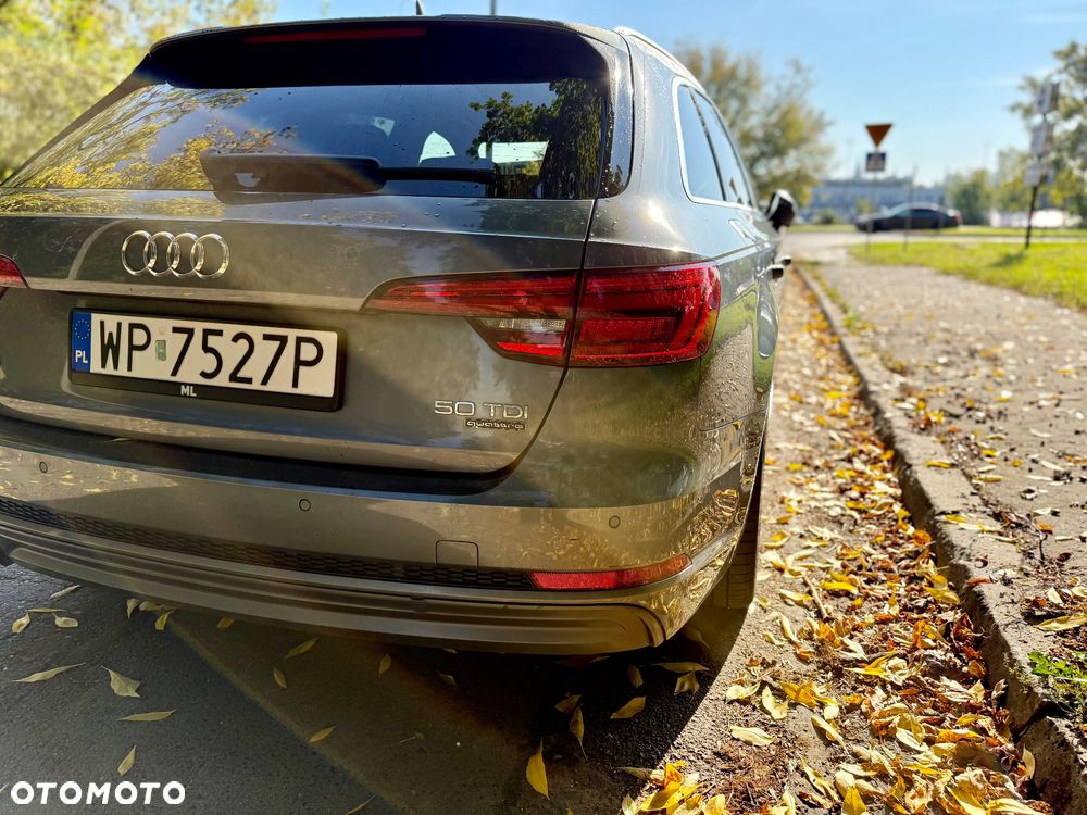 Audi A4 Avant - 13