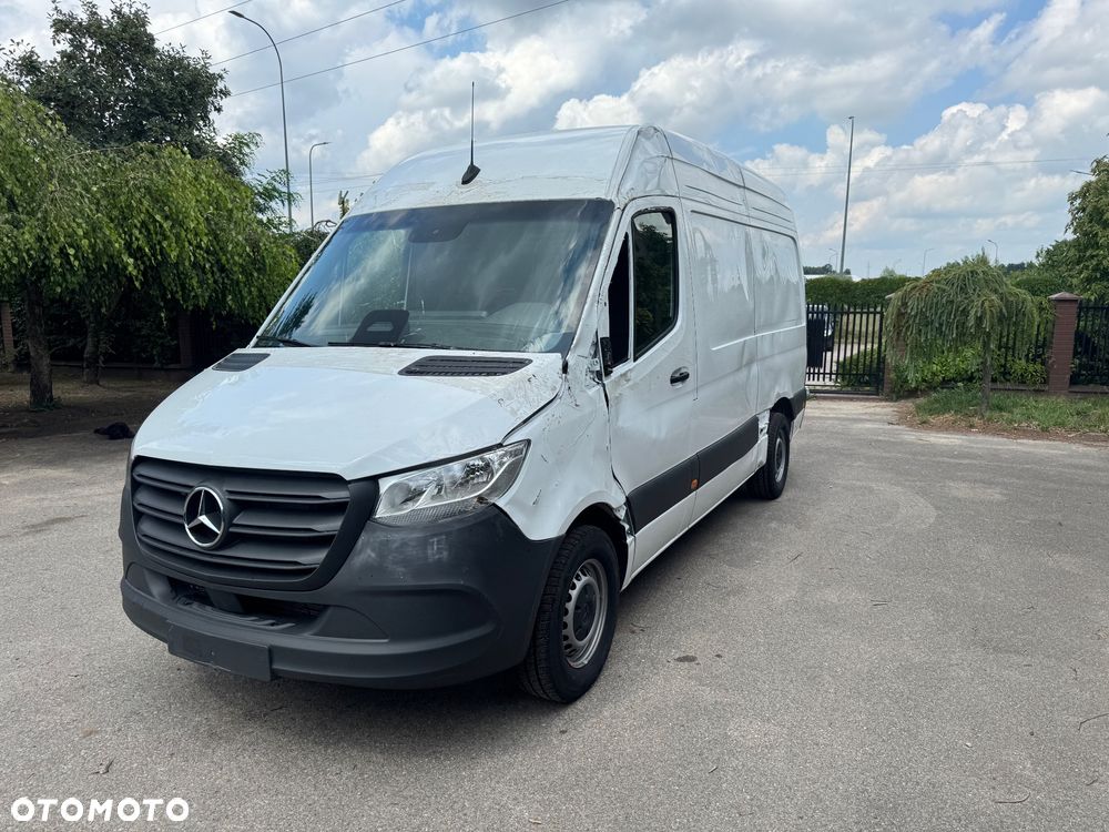 Mercedes-Benz SPRINTER - 28