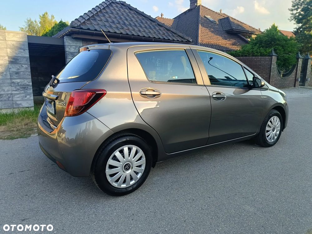 Toyota Yaris - 5
