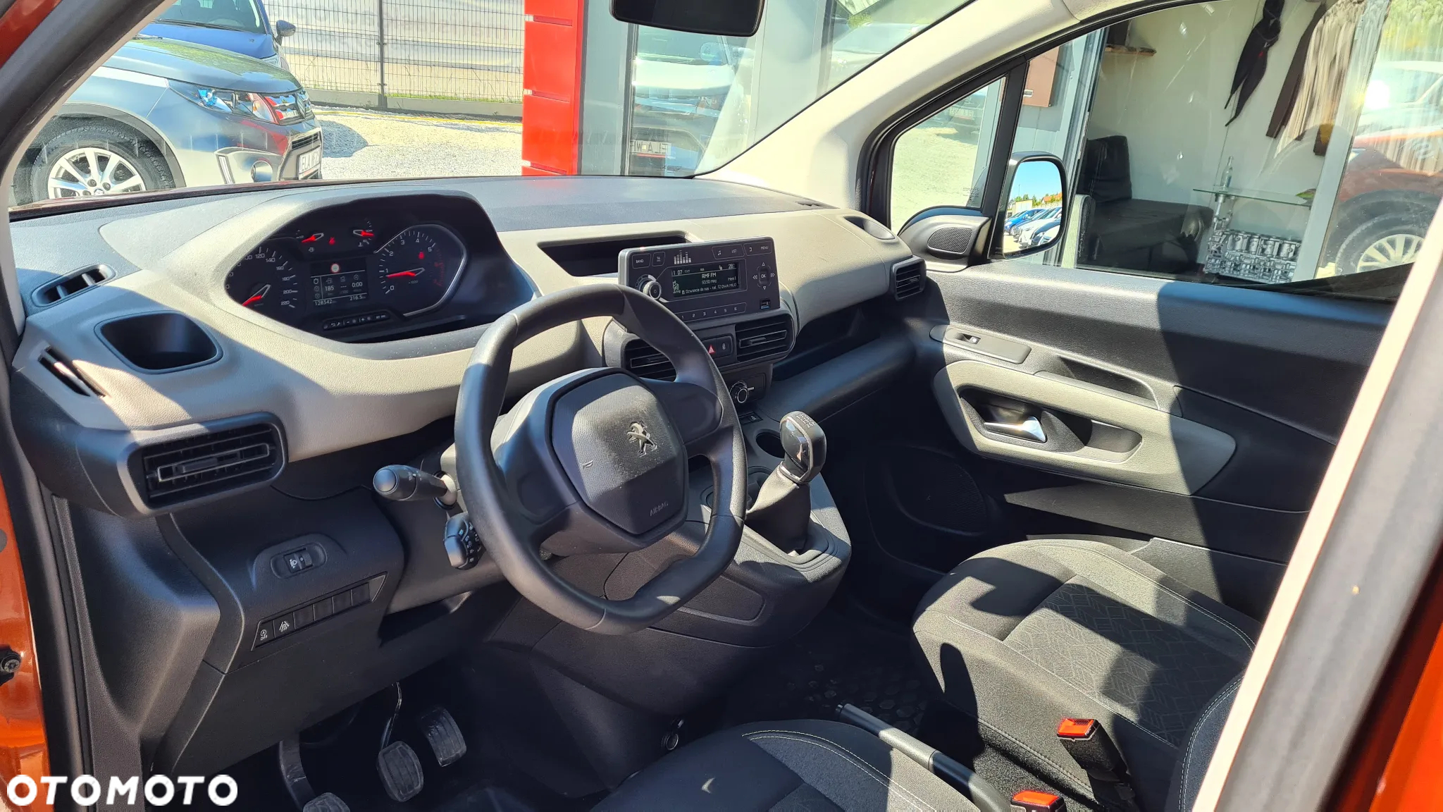 Peugeot Rifter - 7