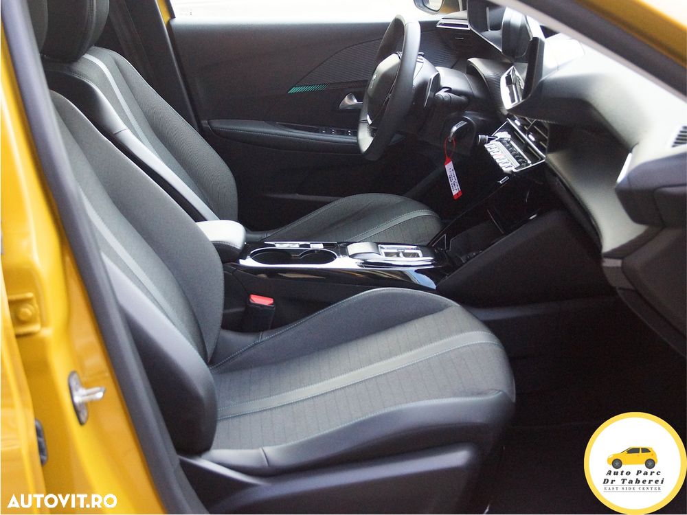 Peugeot 208 PureTech 100 EAT8 Allure Pack - 27