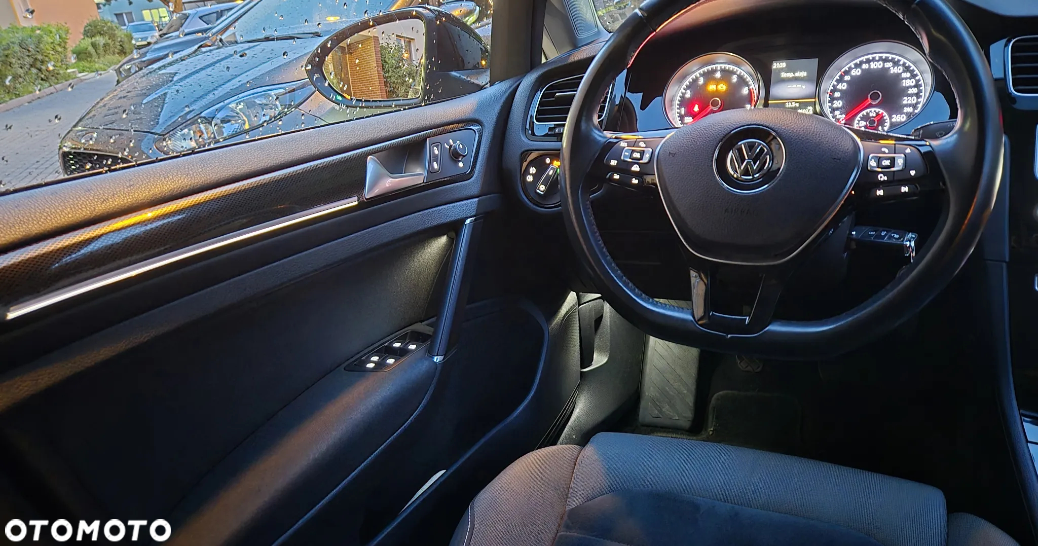 Volkswagen Golf VII 1.4 TSI BMT Highline - 10
