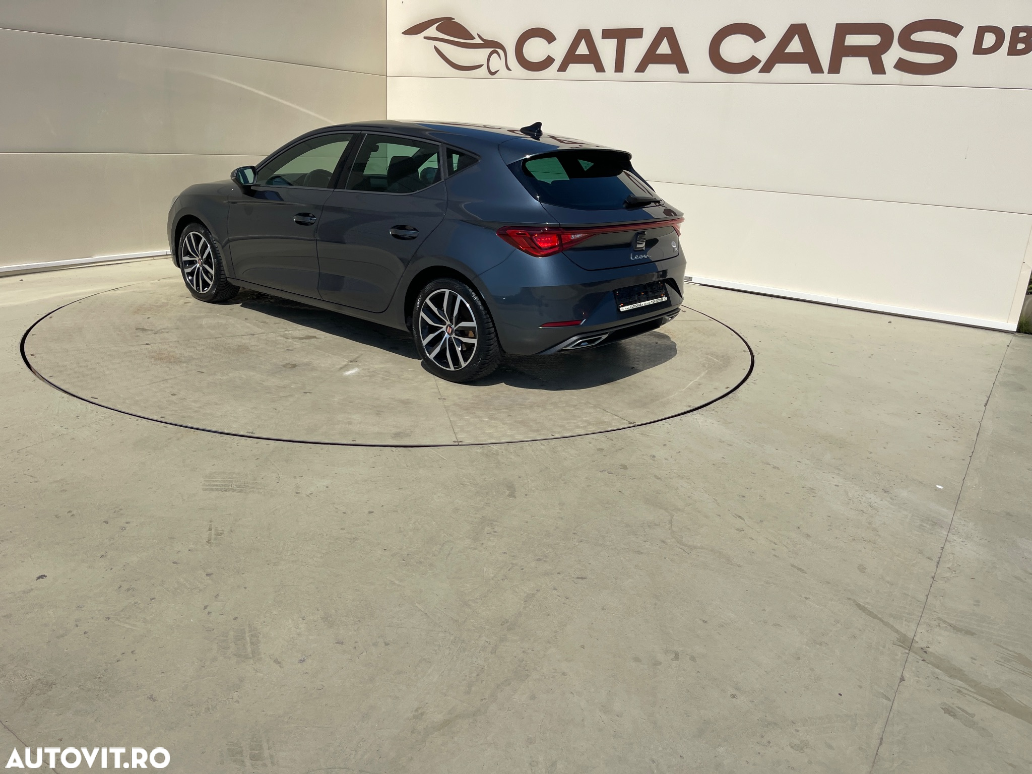 Seat Leon ST 2.0 TDI Start&Stop DSG FR - 10