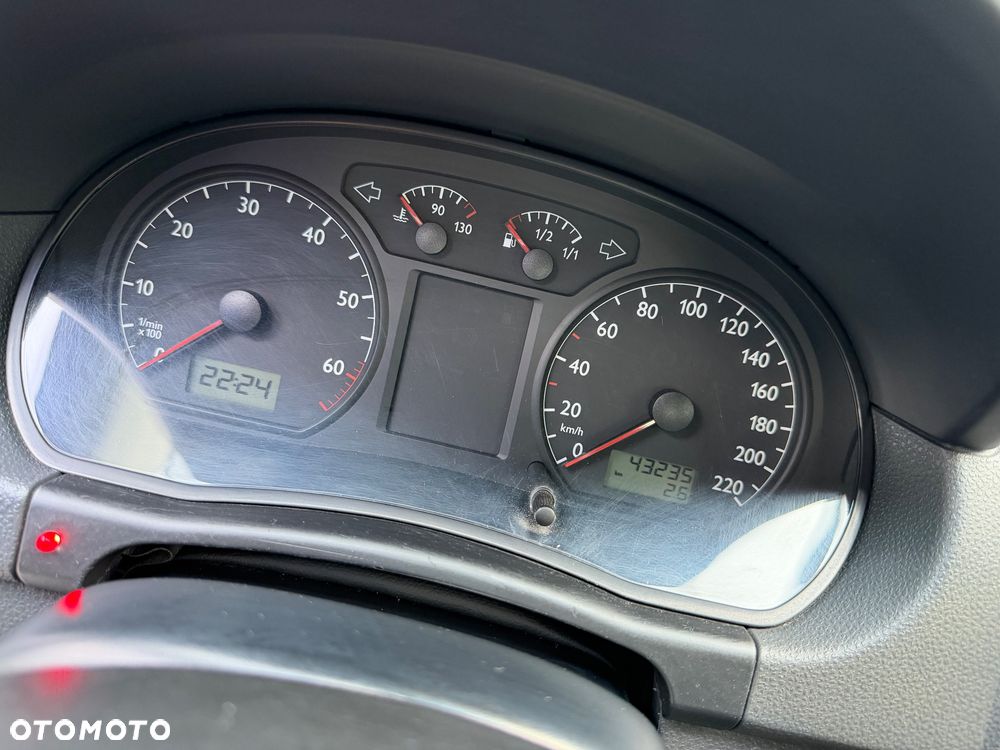 Volkswagen Polo 1.4 16V Basis - 10