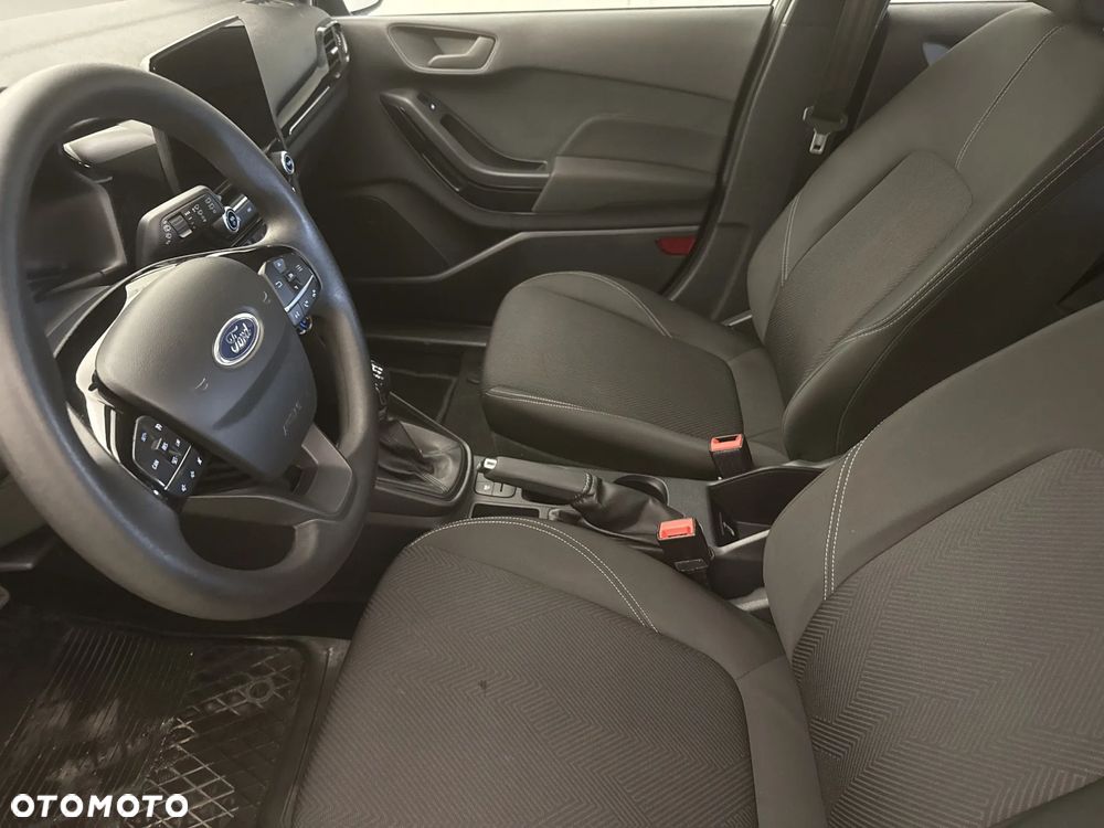 Ford Fiesta 1.1 Connected - 11