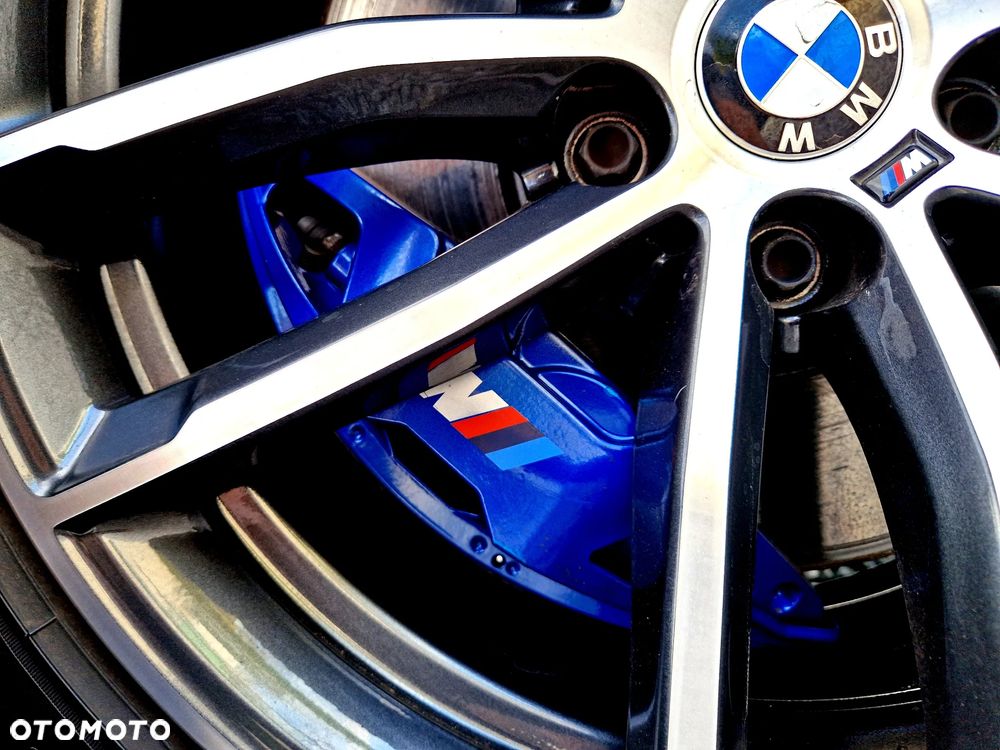 BMW Seria 5 530e xDrive M Sport sport - 31