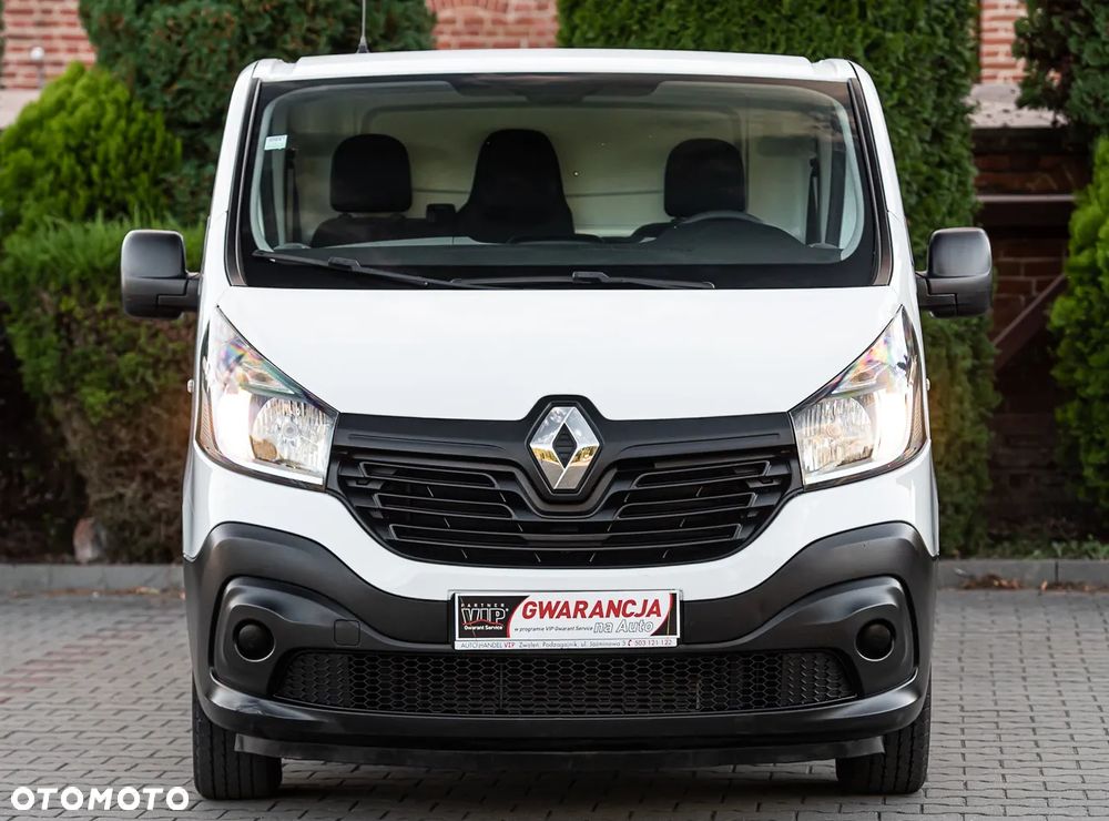 Renault trafic - 3