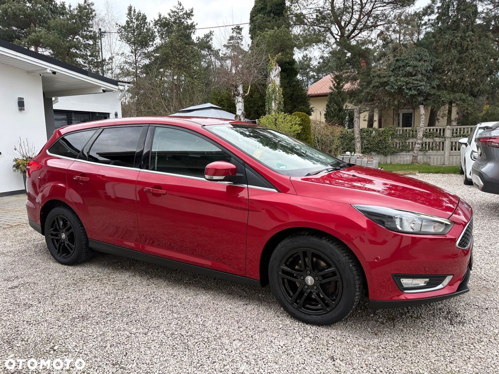 Ford Focus 1.0 EcoBoost Titanium - 10
