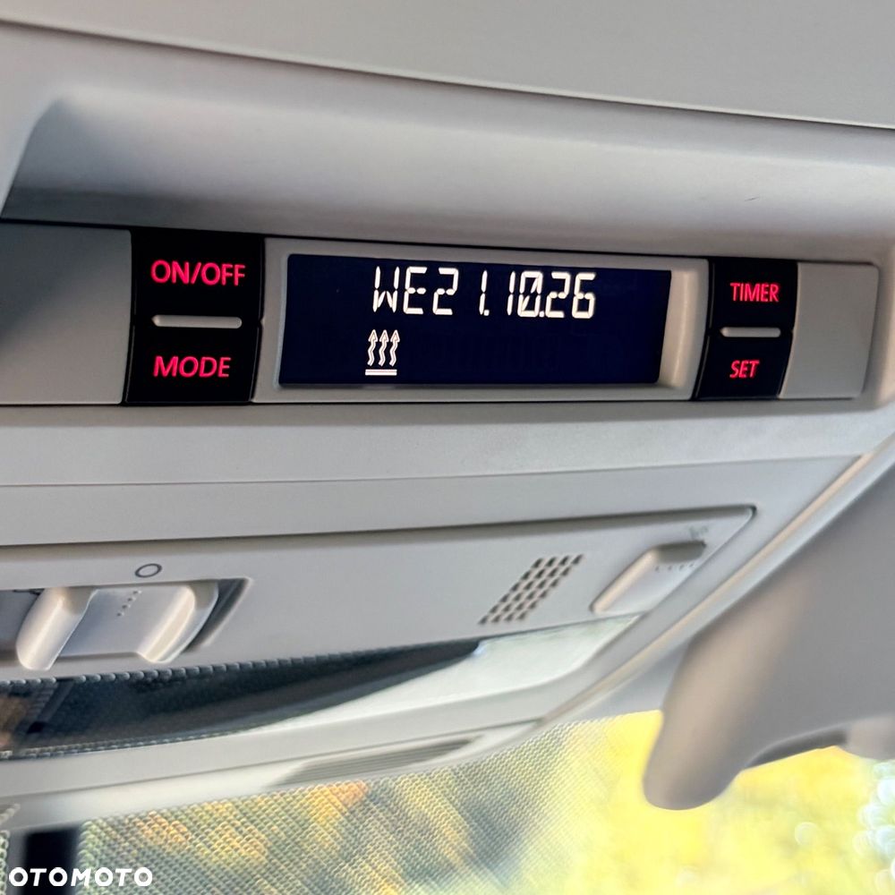 Volkswagen Multivan - 6