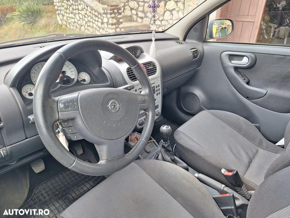 Opel Corsa - 11